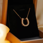 【#50 GZ】(Horseshoe)925 Sterling Silver Moissanite necklace